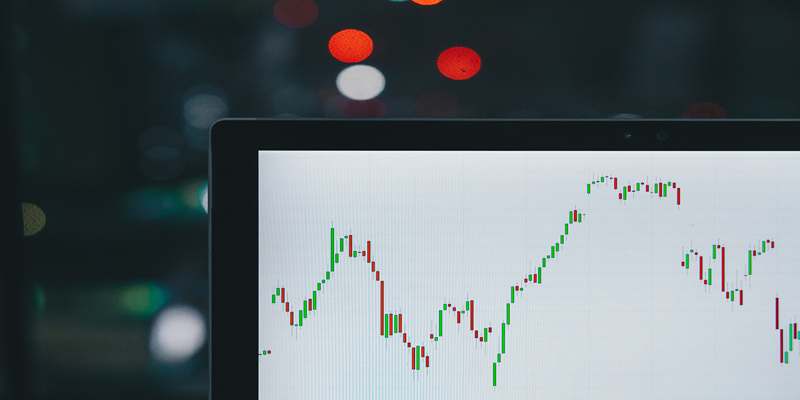 Stocks vs. futures trading for day traders compared